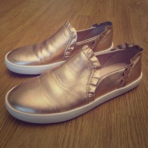 NEW Kate Spade Rose Gold Slip on sneakers